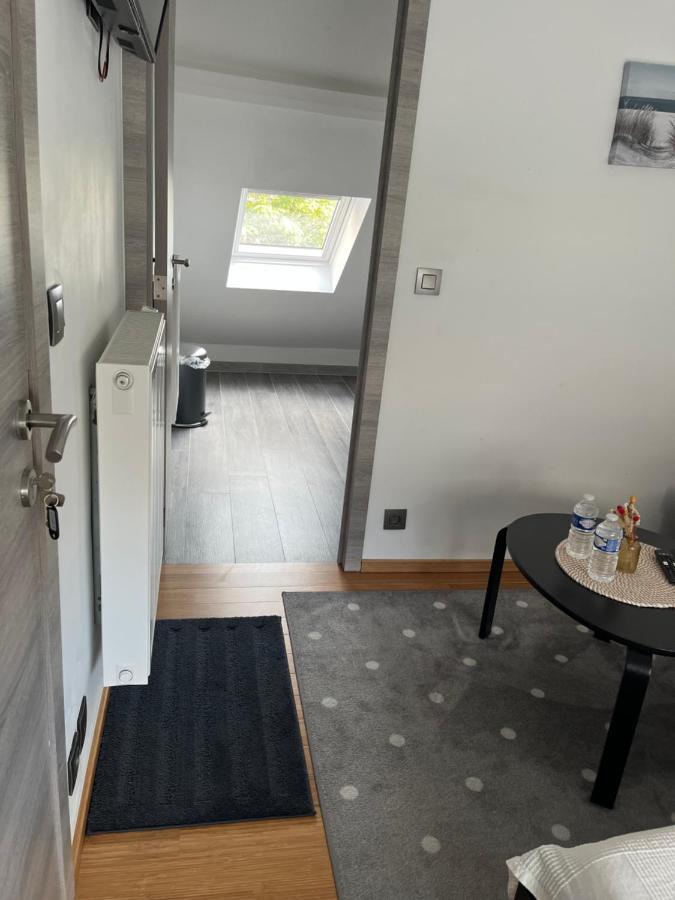 Au Marolles Chambre Atomium Брюксел Екстериор снимка